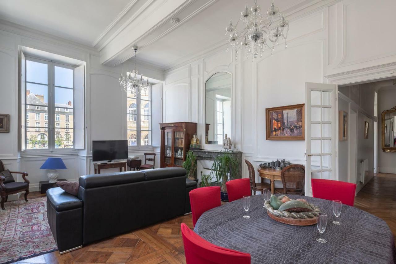 Les Suites De Philippe By Cocoonr Rennes Exterior photo